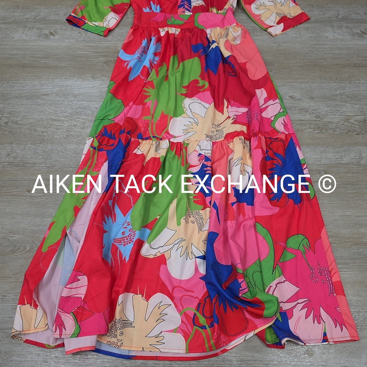 Short Sleeve Long Dress, Size Medium