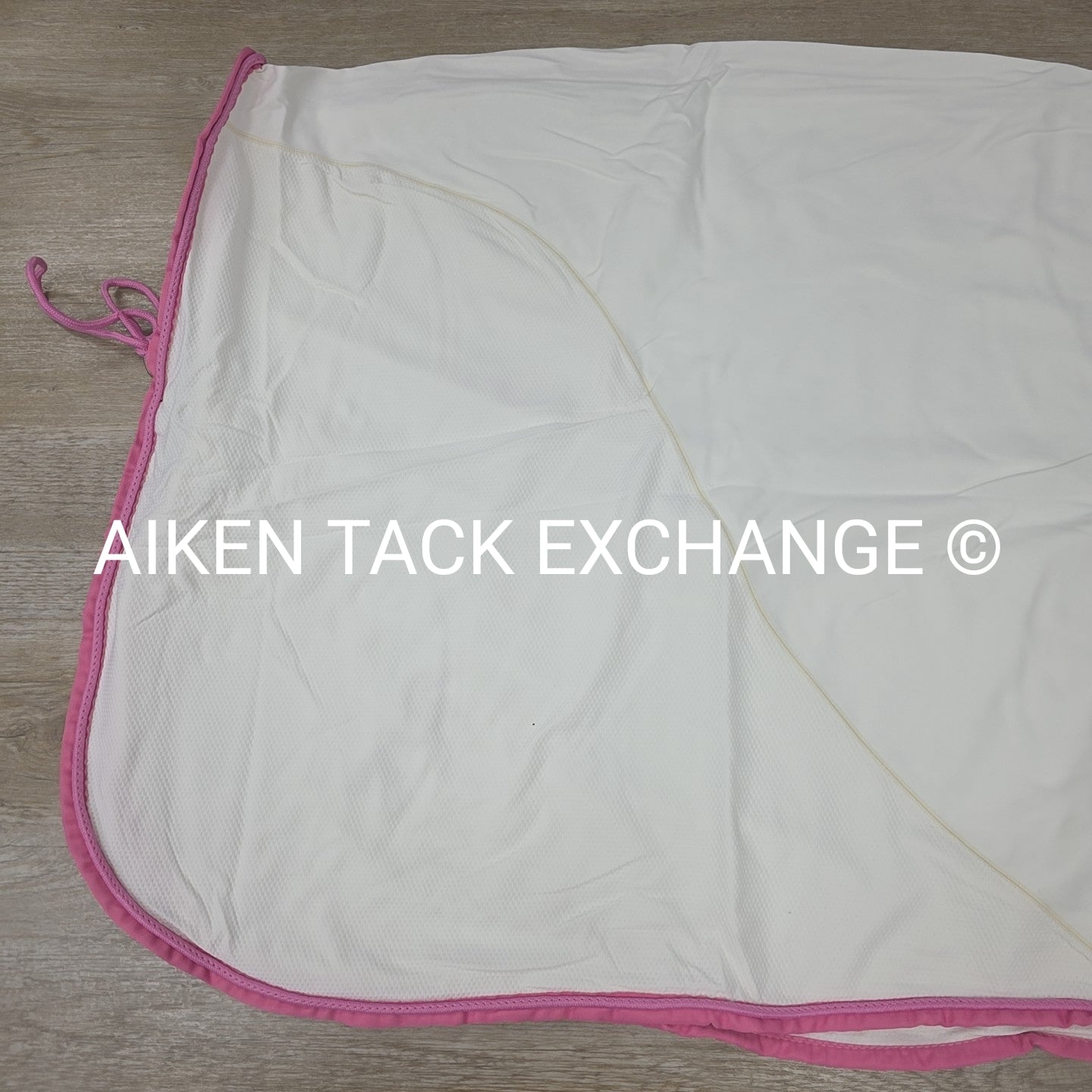 Fenwick Equestrian Pop Star Dress Sheet Sporty Cooler, 68"