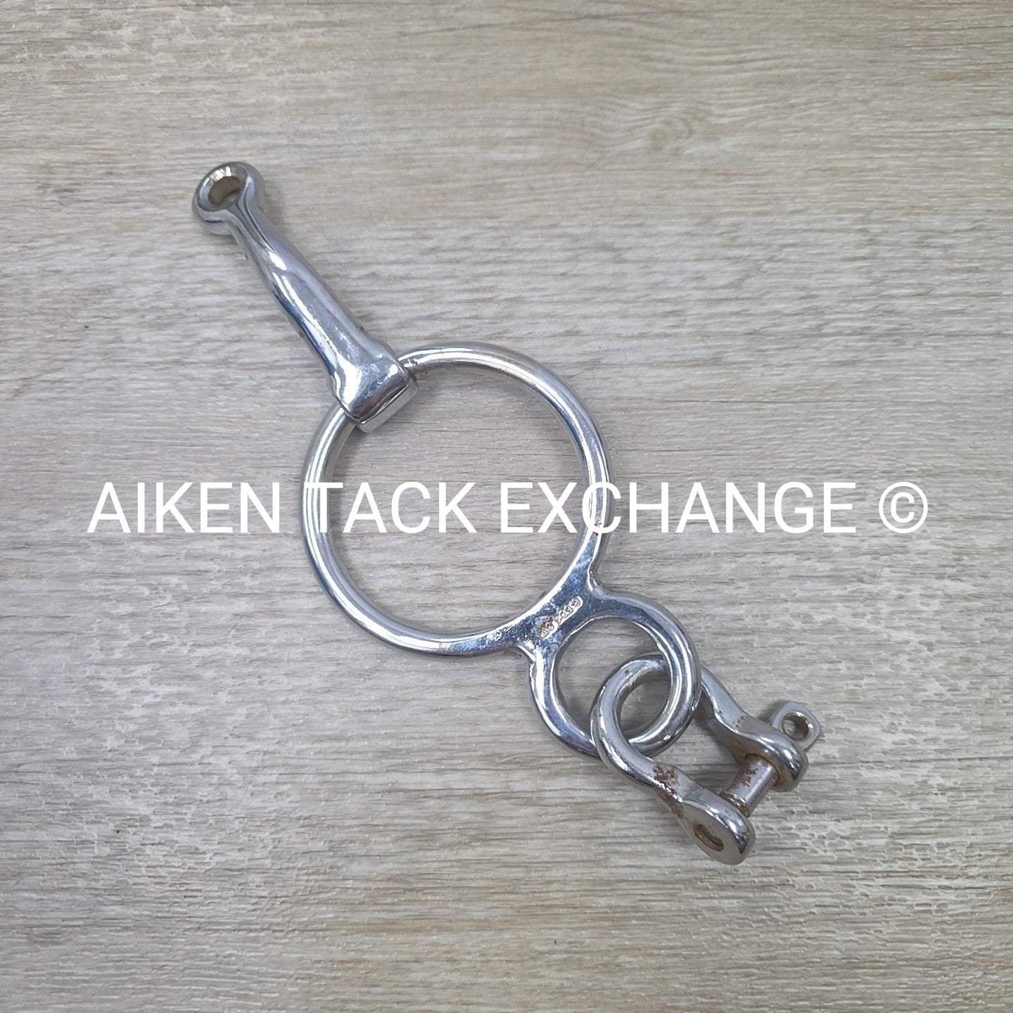 Blocker Tie Ring