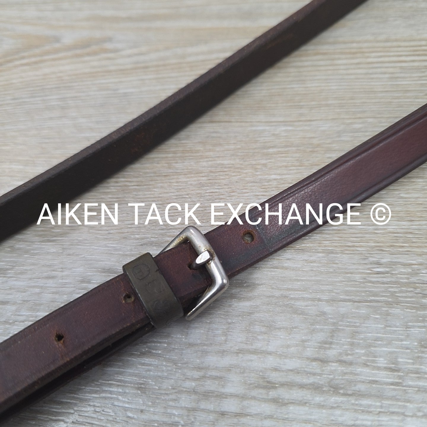 BARGAIN BUNDLE: Stubben Bradoon Hanger & Neck Strap, Brown