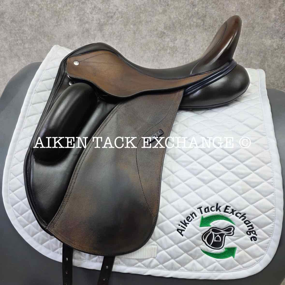 2021 Custom Saddlery Everest R Monoflap Dressage Saddle, 17.5" Seat, Adjustable Tree, Wool Flocked Panels
