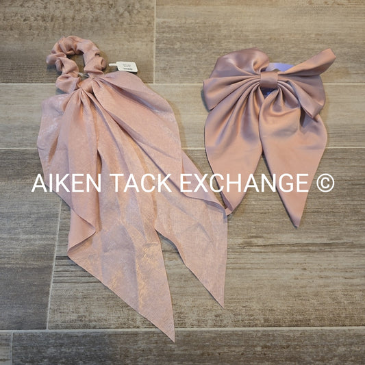 Claire's Hair Bundle - 1 Scrunchie, 1 Hair Clip