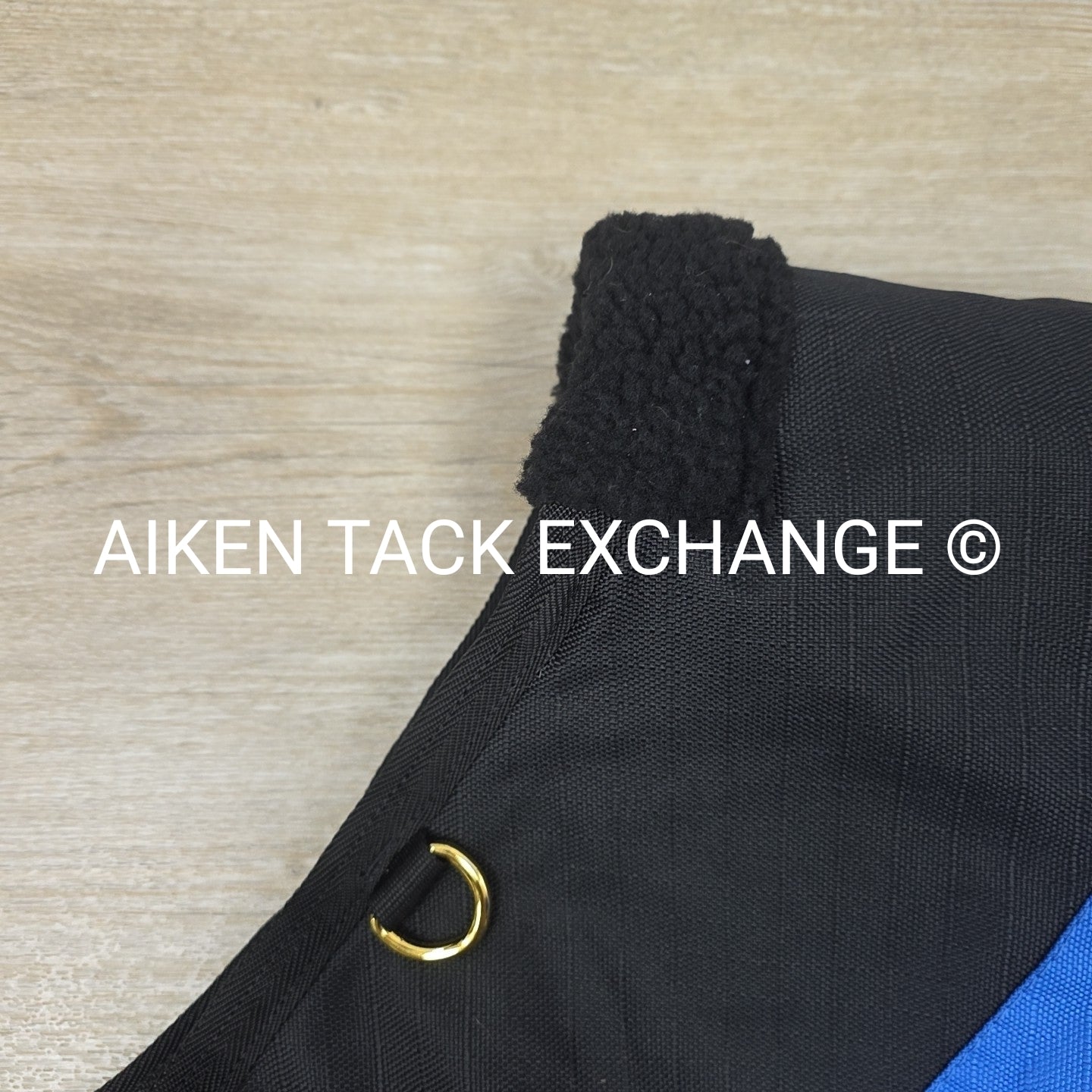 Schneiders Storm Shield Medium Weight Turnout Blanket, 82"