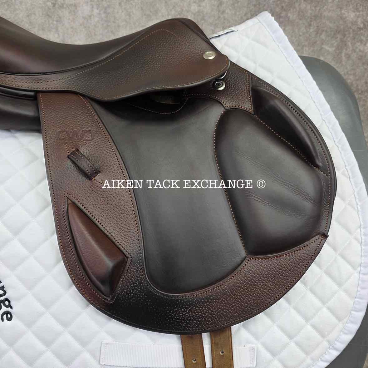 2021 CWD SE04 Monoflap Jump Saddle, 16" Seat, SPE Flap, Medium Tree, Foam Panels