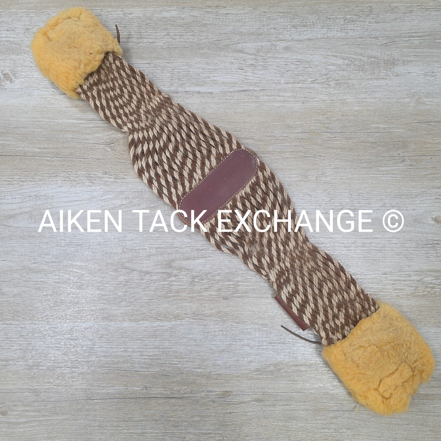 Classic Equine Mohair Alpaca Roper Cinch with Cashel ring Master Cinch Protector