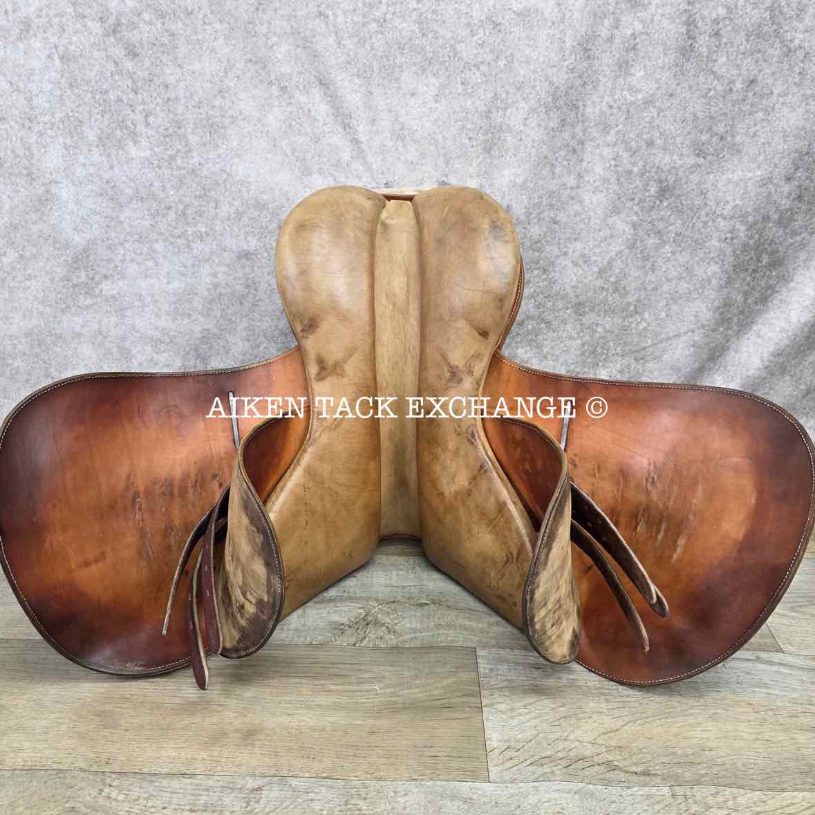 Merlo's American Style Suede Polo Saddle, 19" Seat, Narrow Tree, Foam Panels
