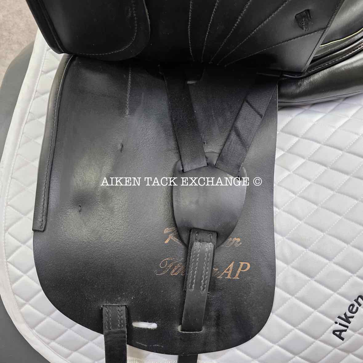 2018 Kentaur Ithaka AP Dressage Saddle, 18" Seat, Wide Tree, Wool Flocked Panels