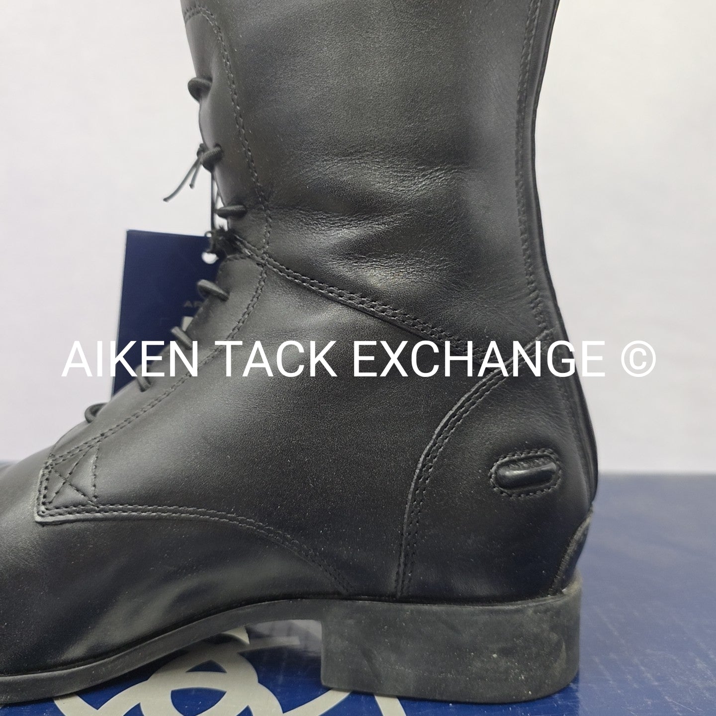 Ariat Heritage Contour II Field Boots, Size 9 B, Medium Height, Extra Wide Calf