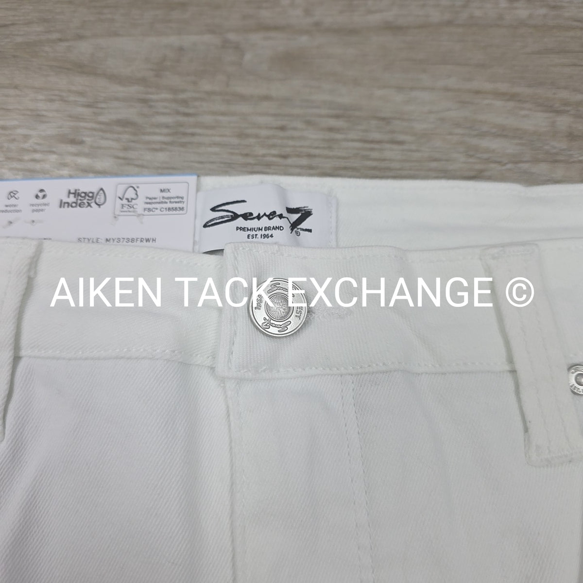 Seven7 High Rise Weekend Shorts, Size 10
