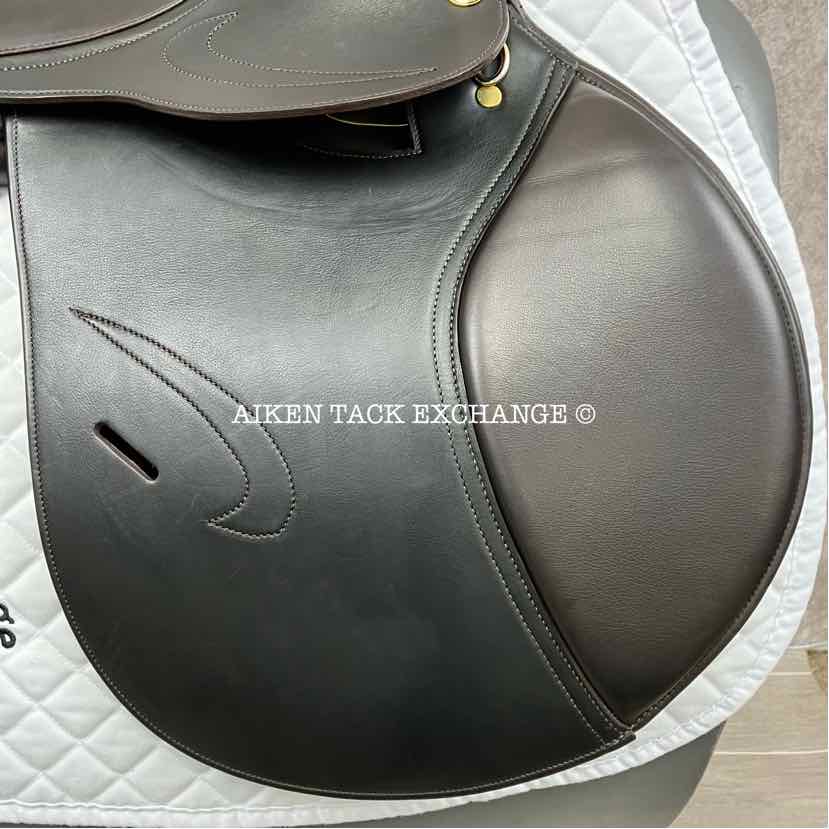 **On Trial** Adam Ellis Chloe Close Contact Jump Saddle, 17" Seat, Medium Wide Tree, Foam Panels