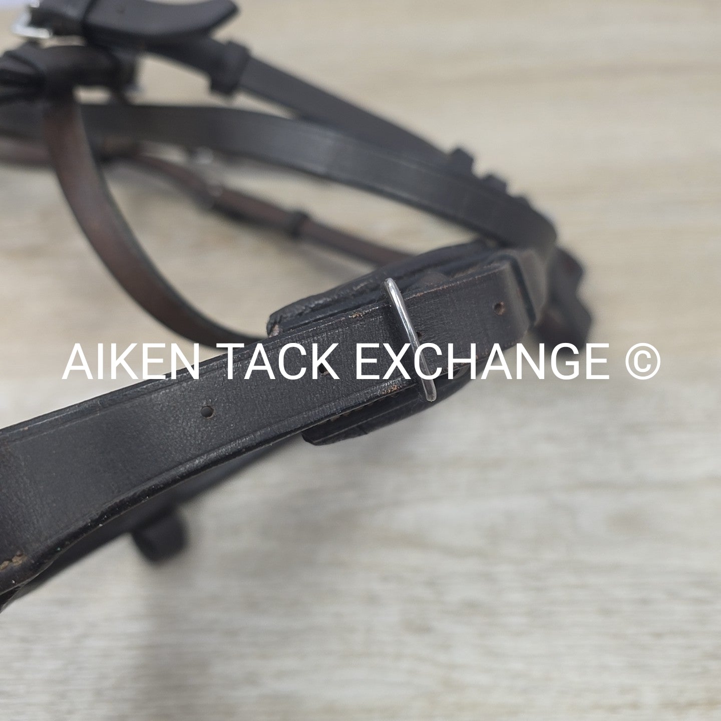 English Bridle with Clincher Noseband, No Flash Strap, No Reins, Brown, Size Cob