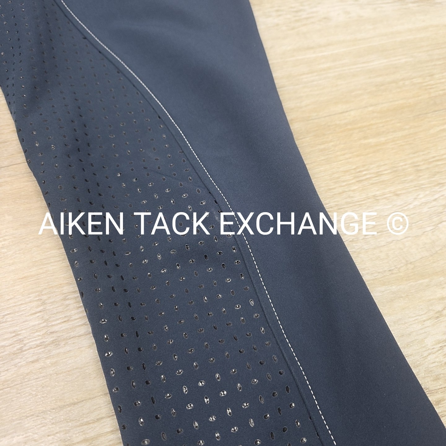 KL Select USG Silicone Grip Full Seat Breeches, Size 28