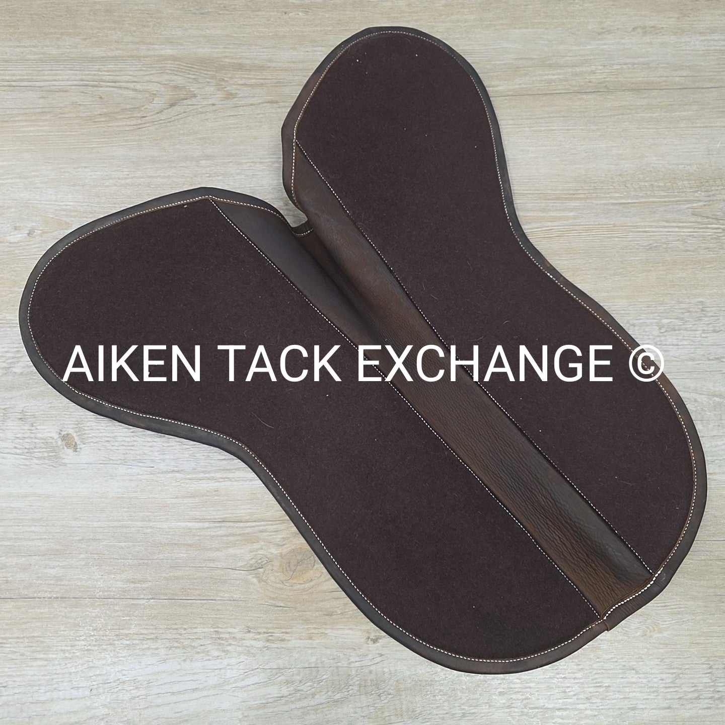 Voltaire Leather & Felt Half Pad, Size Large