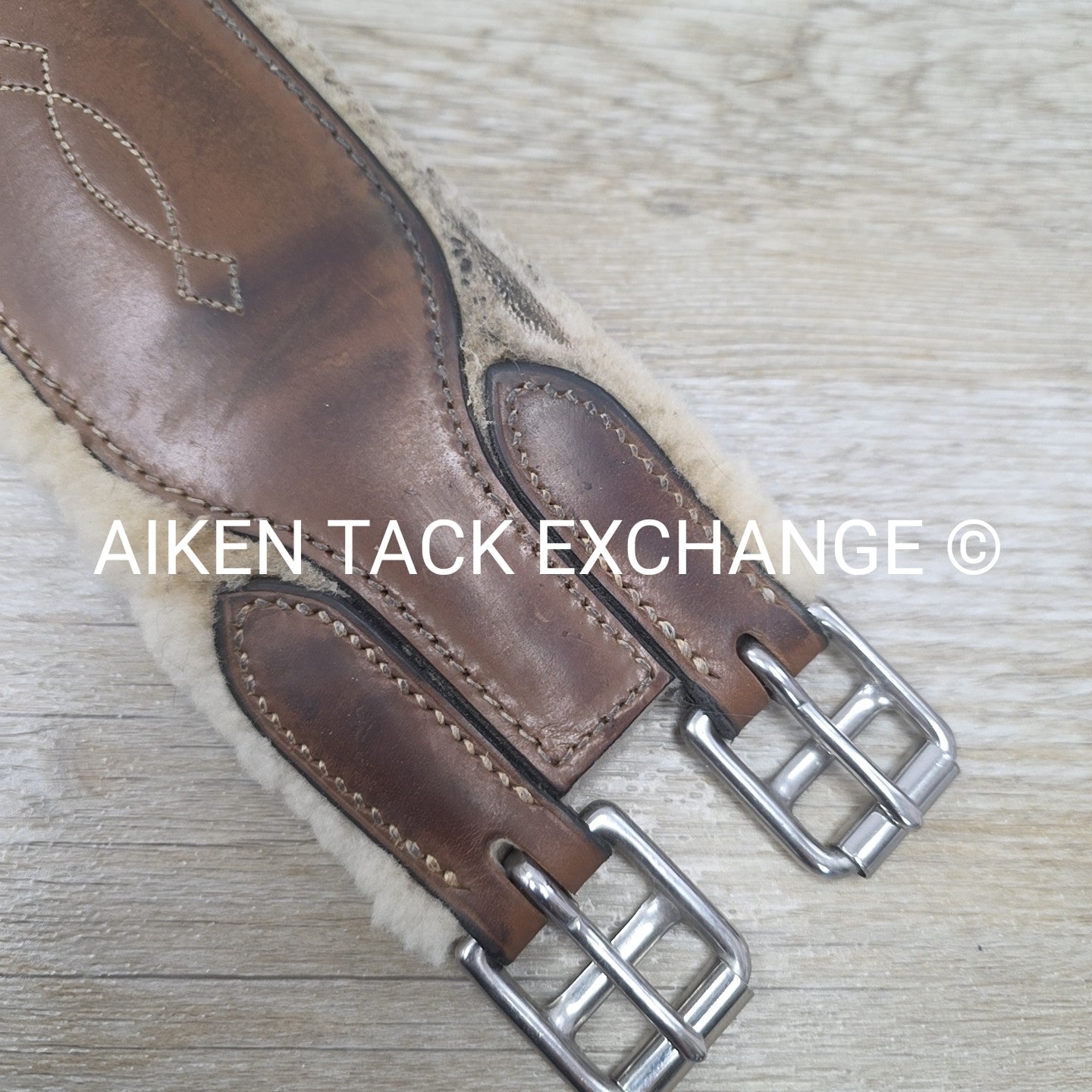 Beval Fleece Lined Girth with Single End Elastic, Brown, 50"