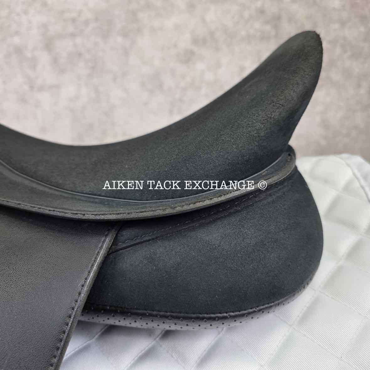 2021 Wintec PRO Wide Dressage Saddle with HART, 17" Seat, Adjustable Tree - Changeable Gullet, CAIR Panels