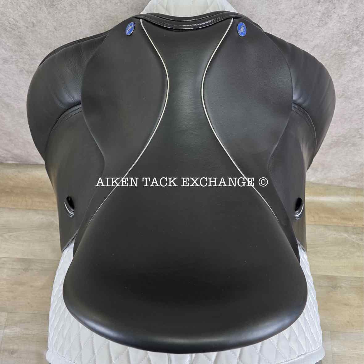 2023 Balance Equinox Dressage Saddle, 18" Seat, XX-Wide Hoop Tree, Wool Flocked Panels