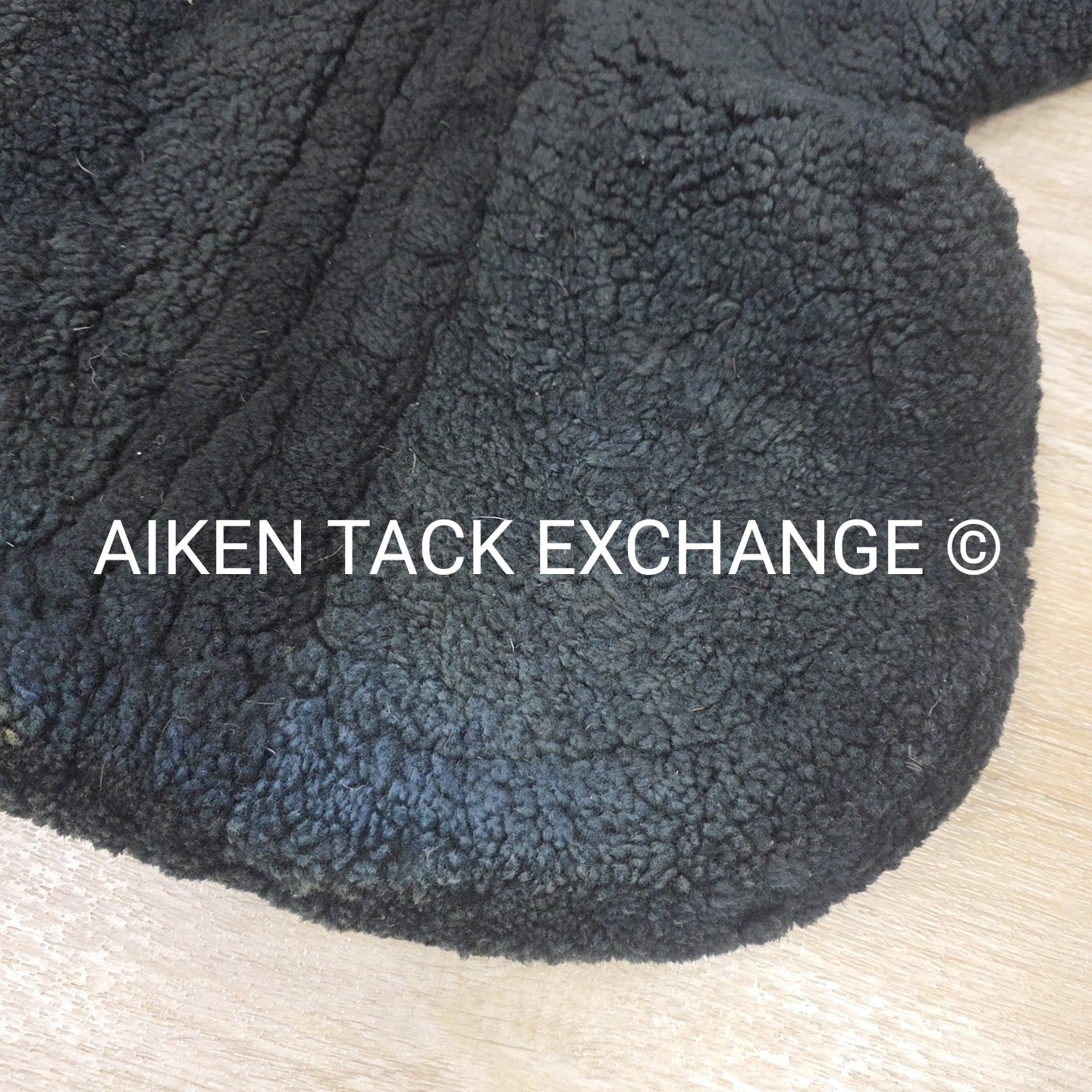 Fleeceworks FXK Half Pad with Rolled Edges, Size Large
