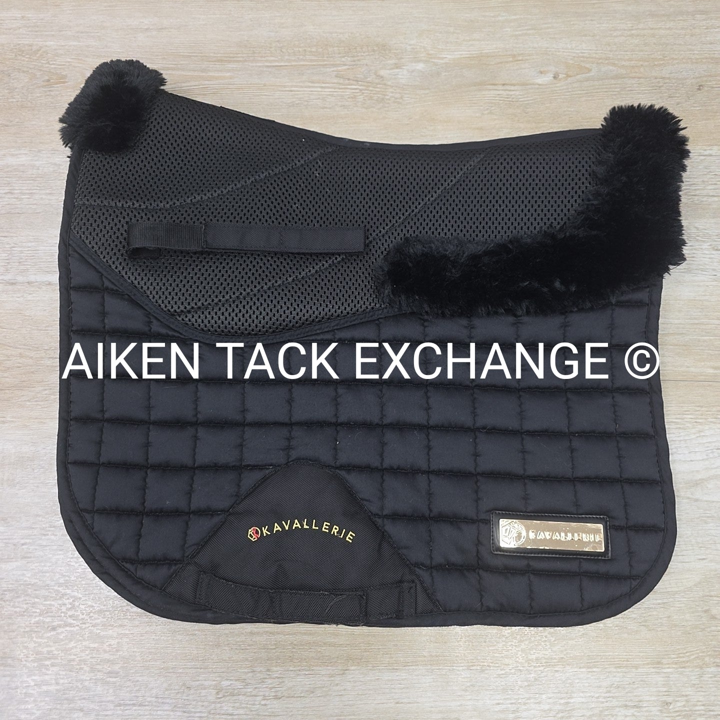 Kavallerie 3D Mesh with Fur Trim Dressage Saddle Pad