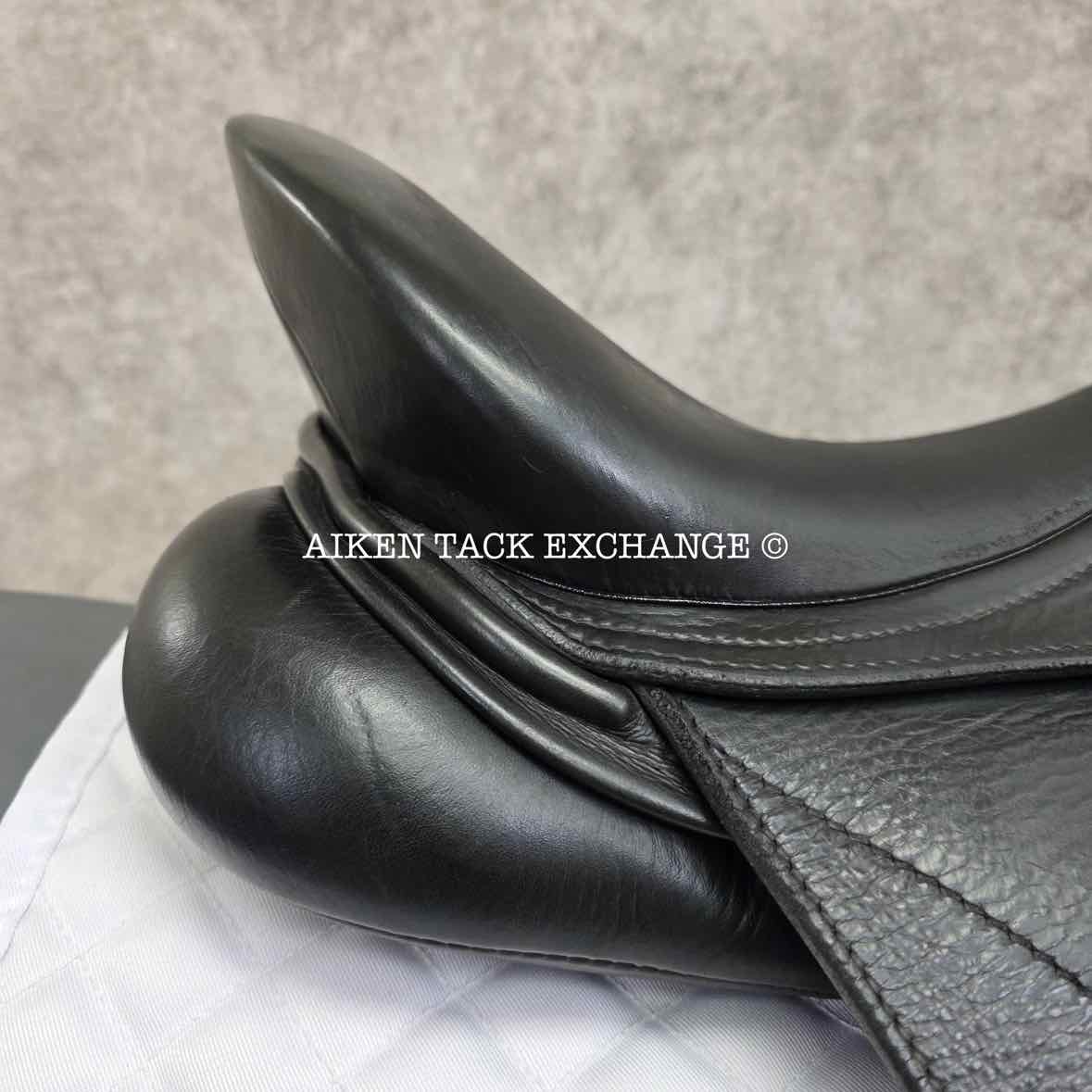 2010 Schleese Wave Dressage Saddle, 16.5" Seat, Adjustable AdapTree, Wool Flocked Panels