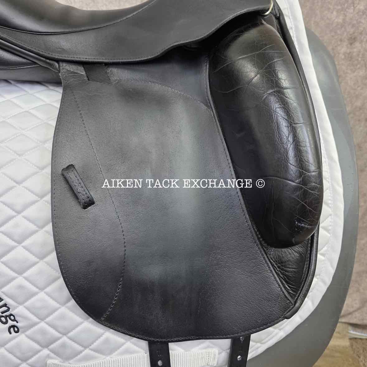 2012 Custom Saddlery Icon Flight Monoflap Dressage Saddle, 17.5" Seat, Adjustable Tree, Wool Flocked Panels