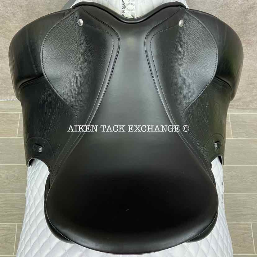 **On Trial** 2014 Schleese Obrigado Dressage Saddle, 17" Seat, Adjustable AdapTree, Wool Flocked Panels