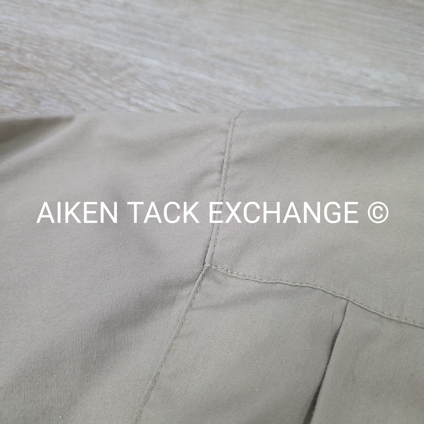 Aiken Hounds Long Sleeve Button Down Top, Size Medium