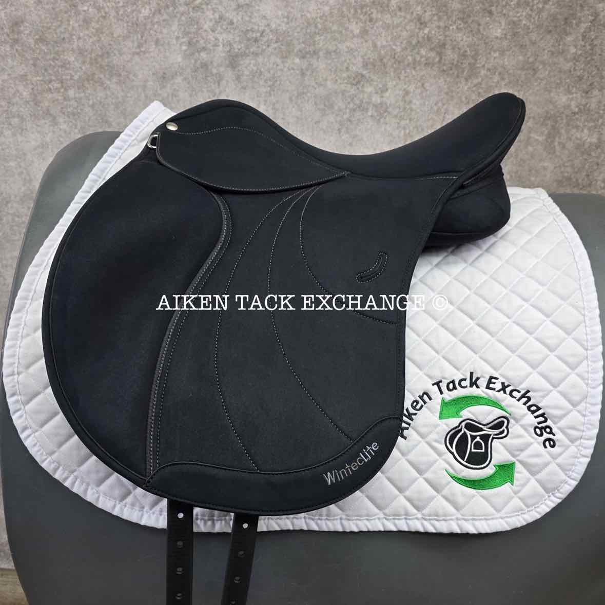 2022 Wintec Lite Wide All Purpose D'Lux Saddle with HART, 17.5" Seat, Adjustable Tree - Changeable Gullet, CAIR Panels