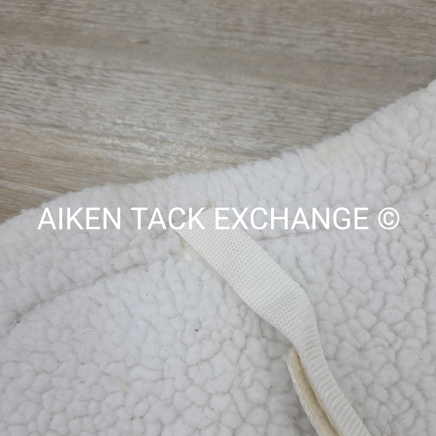 Toklat Medallion Contour Fleece Saddle Pad