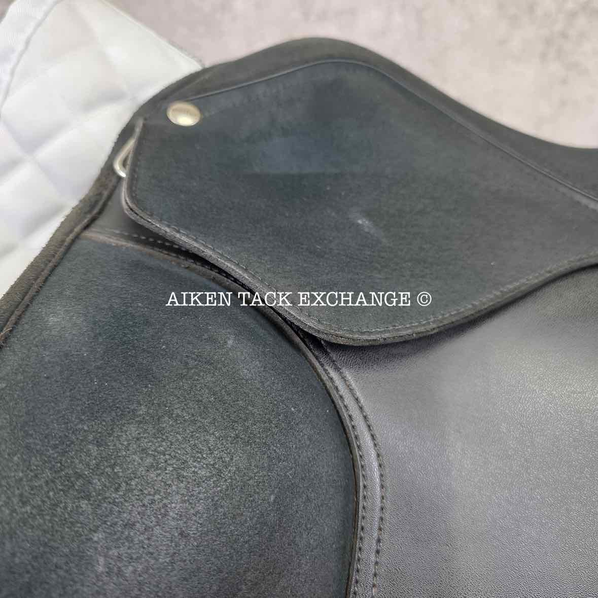 2021 Wintec PRO Wide Dressage Saddle with HART, 17" Seat, Adjustable Tree - Changeable Gullet, CAIR Panels