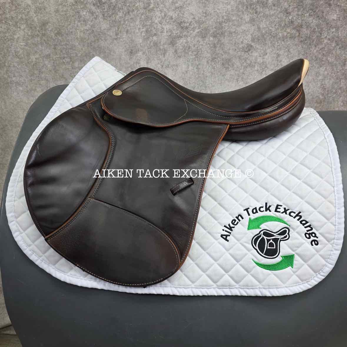2004 Prestige Nona Garson Elite Close Contact Jump Saddle, 17" Seat, 33 Tree - Medium, Foam Panels