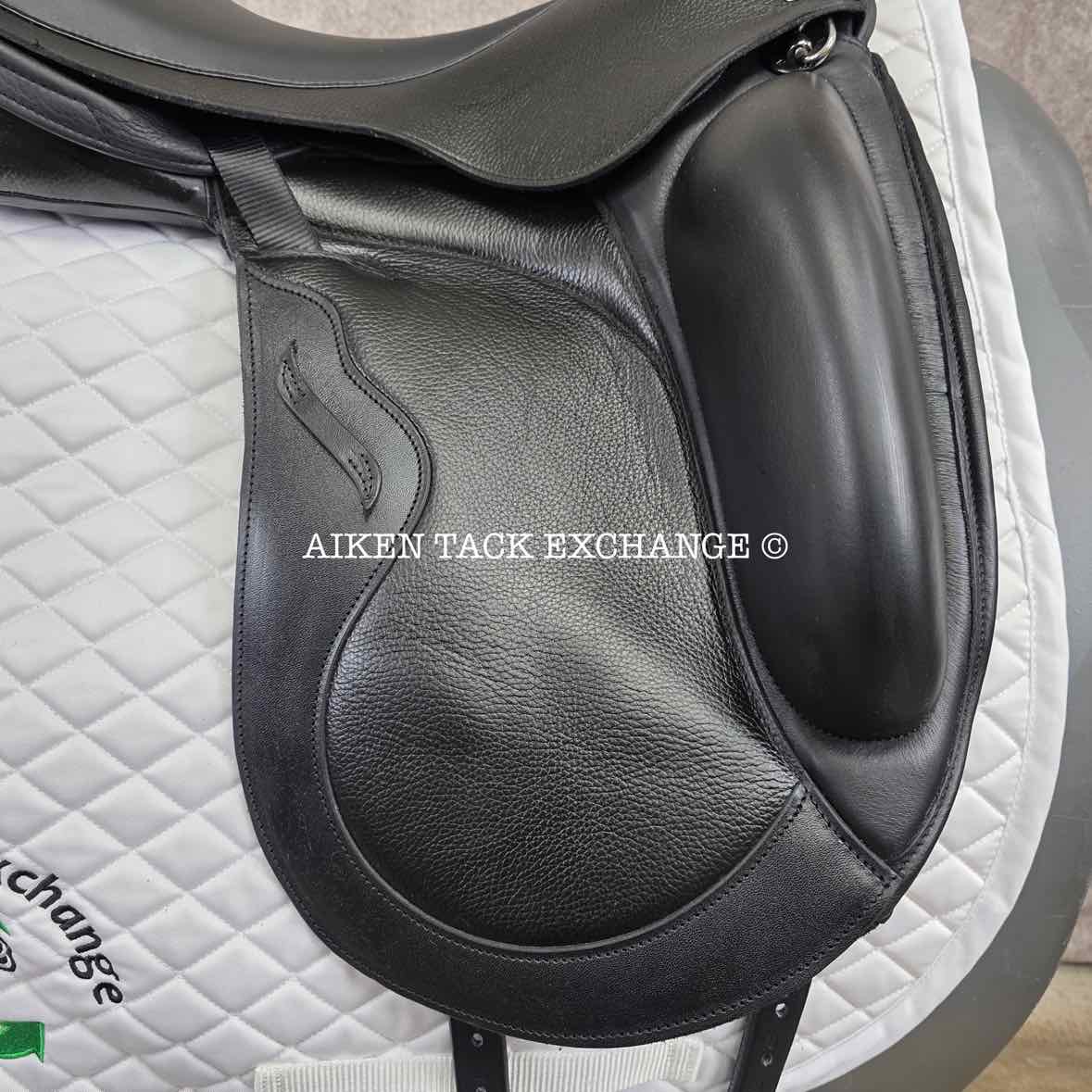 2023 Envy by Custom Saddlery Motion Monoflap Dressage Saddle, 18" Seat, Adjustable Tree, Wool Flocked Panels