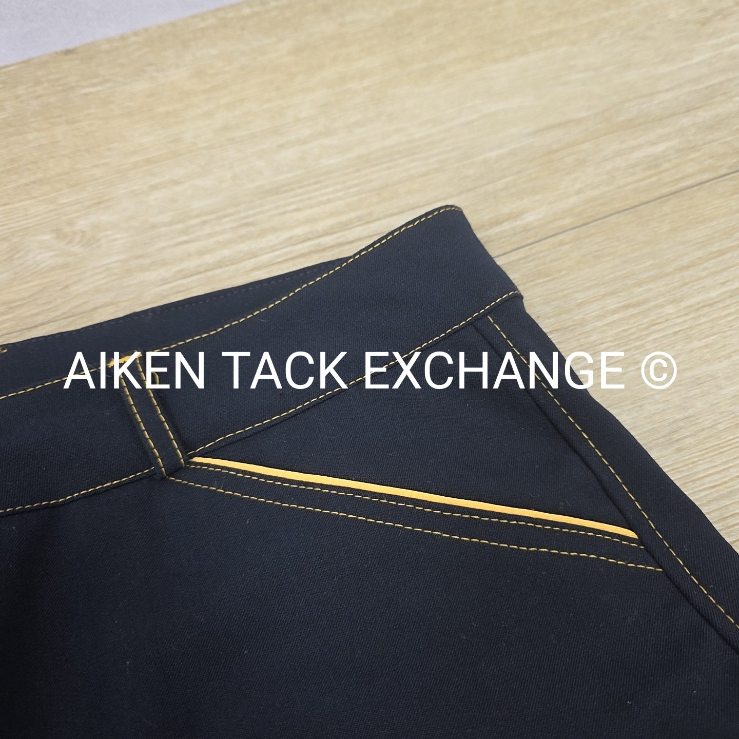 Piper by SmartPak Full Seat Breeches, Size 34R