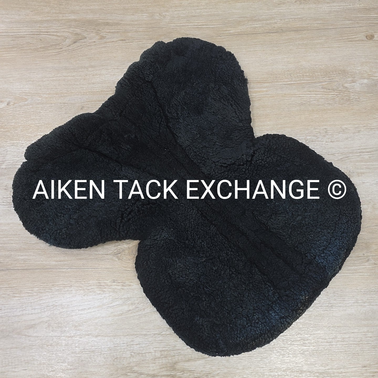 Fleeceworks FXK Half Pad with Rolled Edges, Size Large
