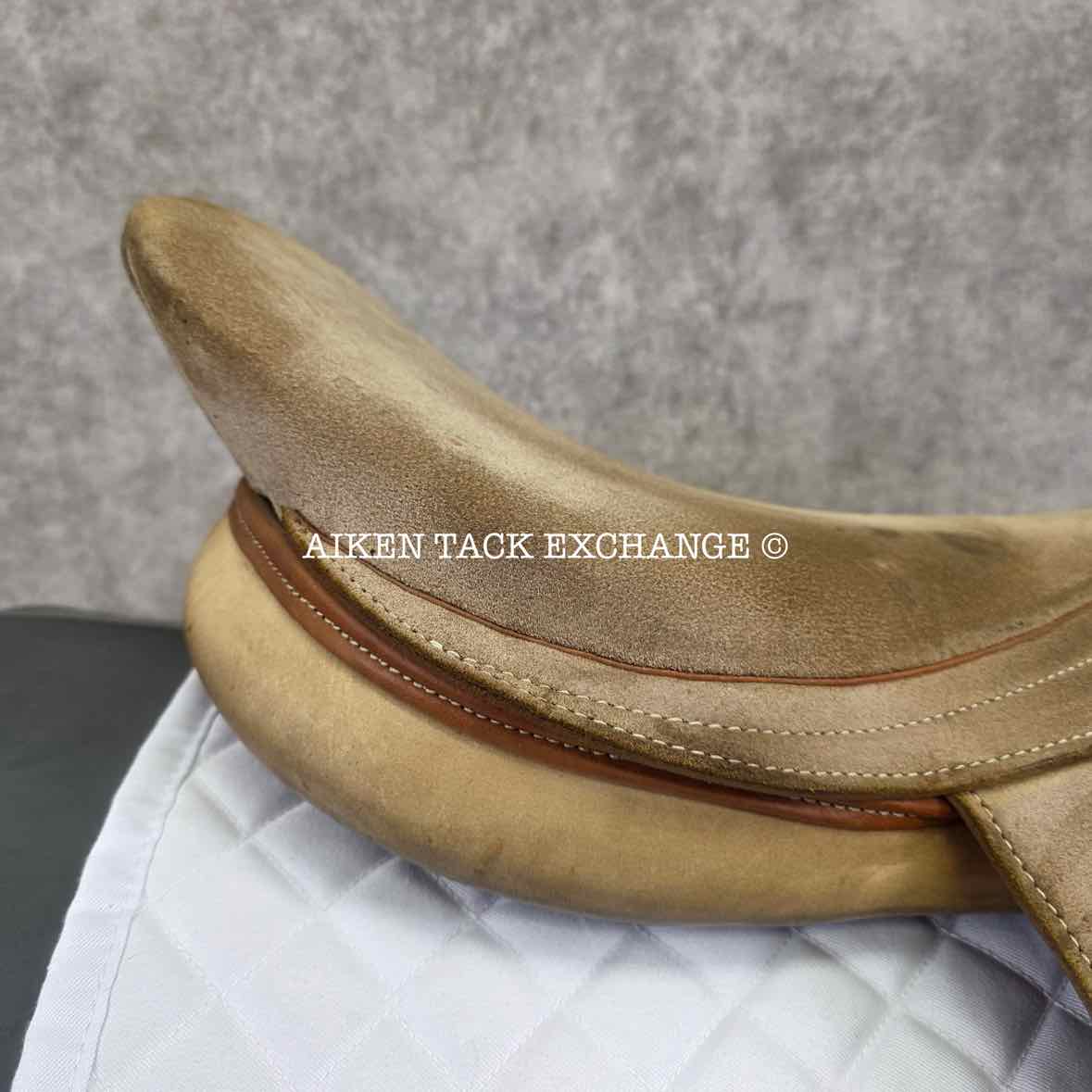 Merlo's American Style Suede Polo Saddle, 19" Seat, Narrow Tree, Foam Panels