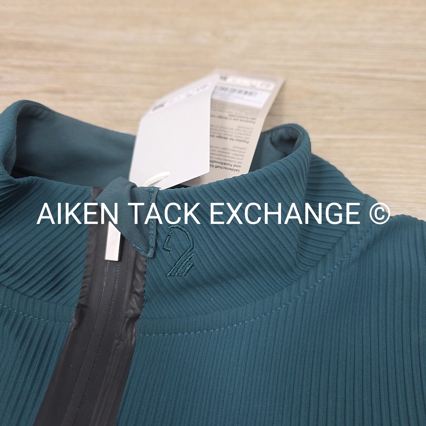 Lauria Garrelli Livigno Ribbed Long Sleeve Top, Size Medium