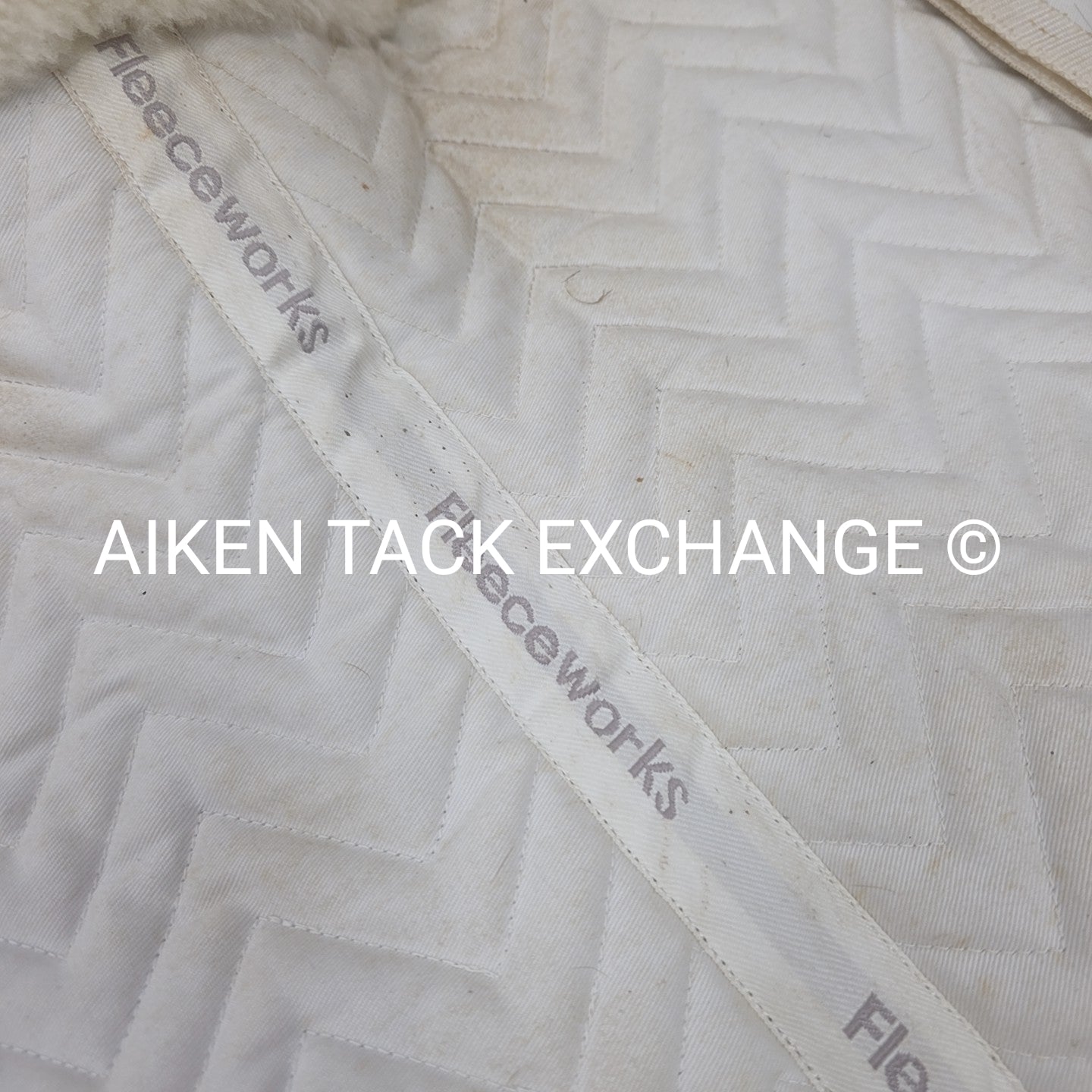 Fleeceworks Classic Dressage Pad with Full Sheepskin Trim, Large