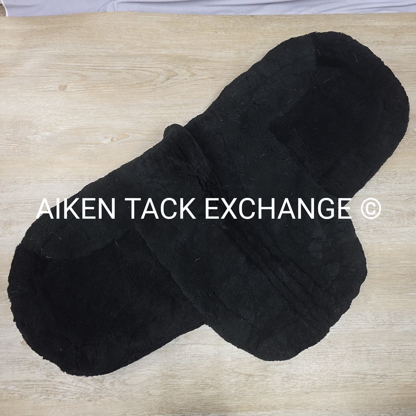 Fleeceworks FXK Technology Sheepskin Dressage Saddle Pad with Full Trim