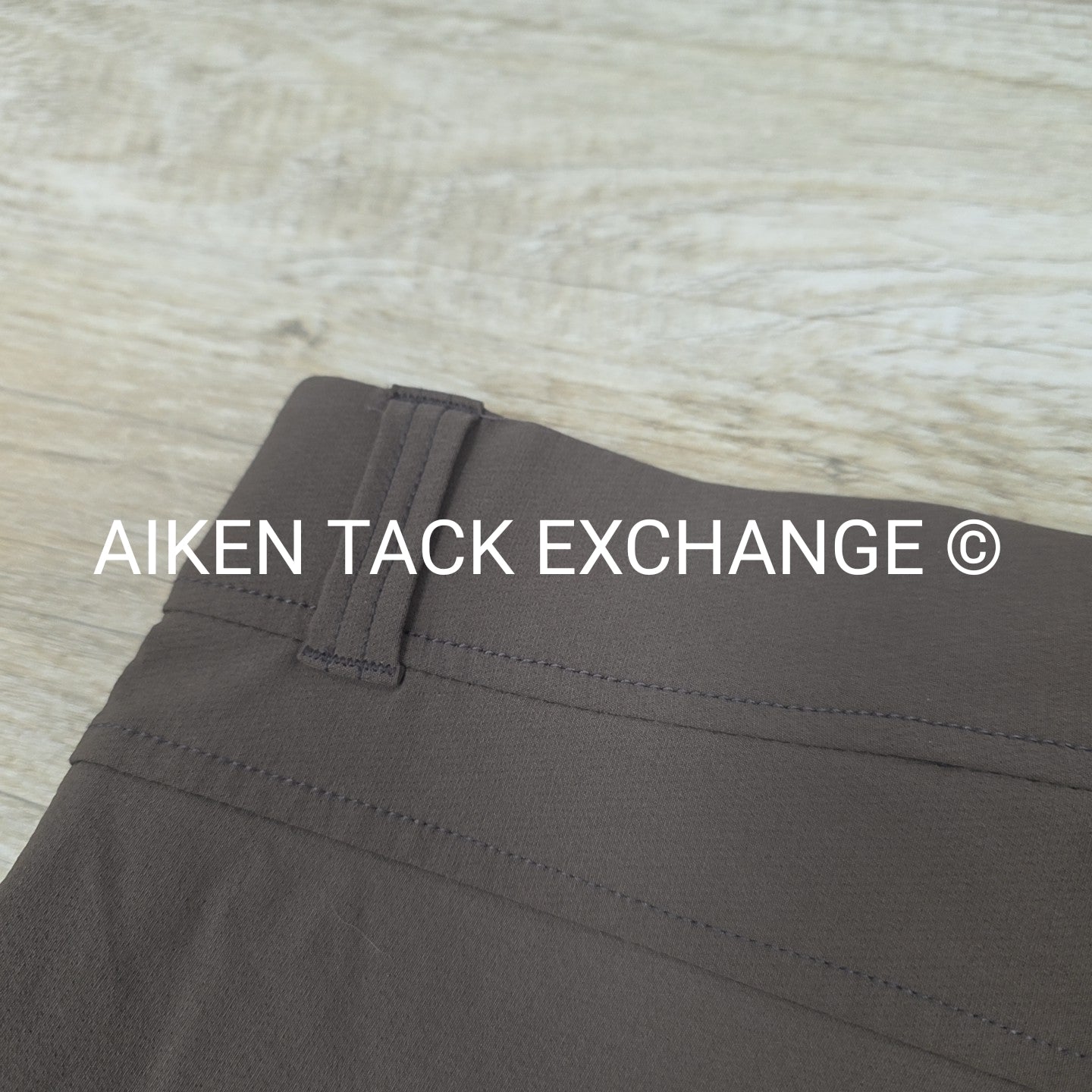 Kerrits Cross Over Knee Patch Breeches, Size Medium