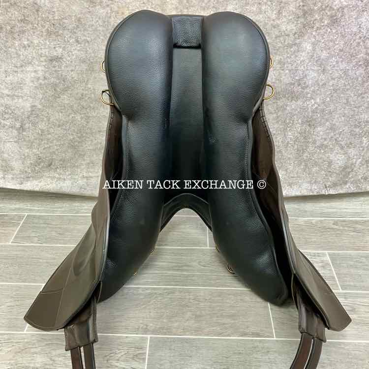 **SOLD** 2012 Jeffries Flyover Monoflap Jump Saddle, 18" Seat, Wide Tree, Wool Flocked Panels