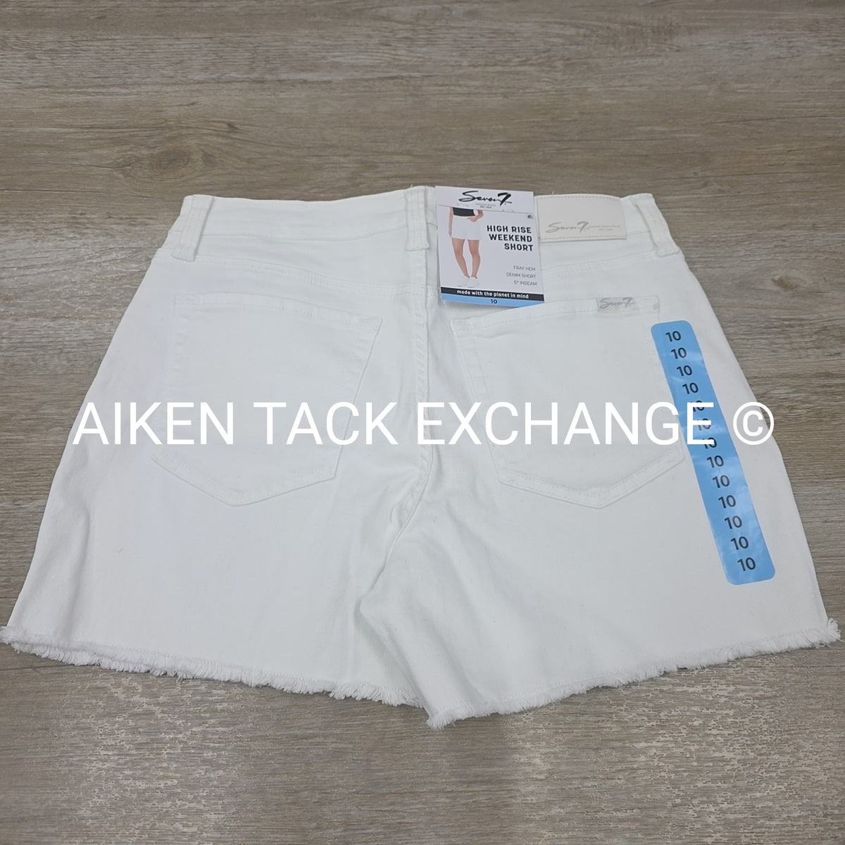 Seven7 High Rise Weekend Shorts, Size 10