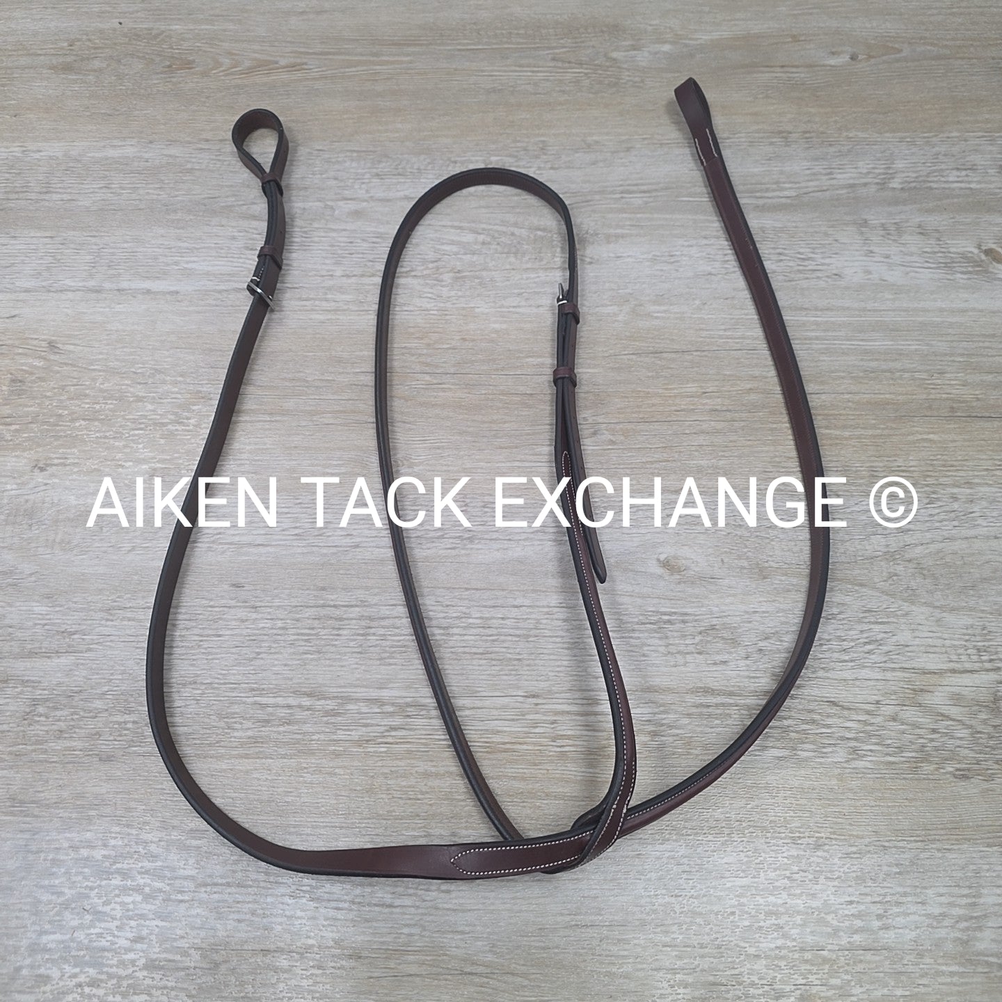 KL Select Red Barn Round Raised Standing Fancy Stitch Martingale, Size Cob