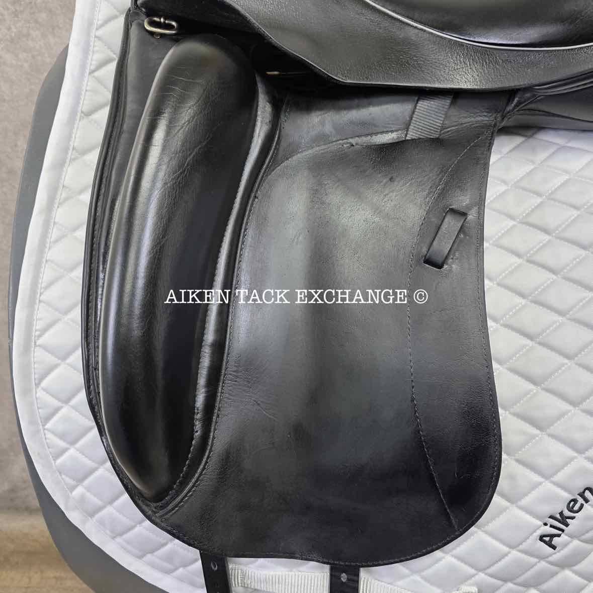 2015 Custom Saddlery Wolfgang Omni Dressage Saddle, 18" Seat, Adjustable Tree, Wool Flocked Panels