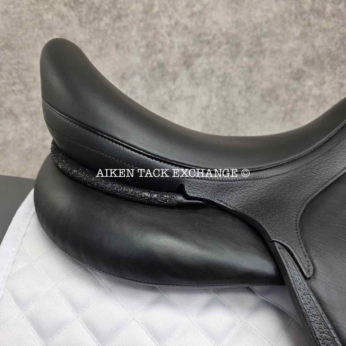 2019 Devoucoux Makila Harmonie Monoflap Dressage Saddle, 18.5" Seat - 004, 2A Flap, Dynamick Tree - Medium, D3D Panels, Full Buffalo Leather