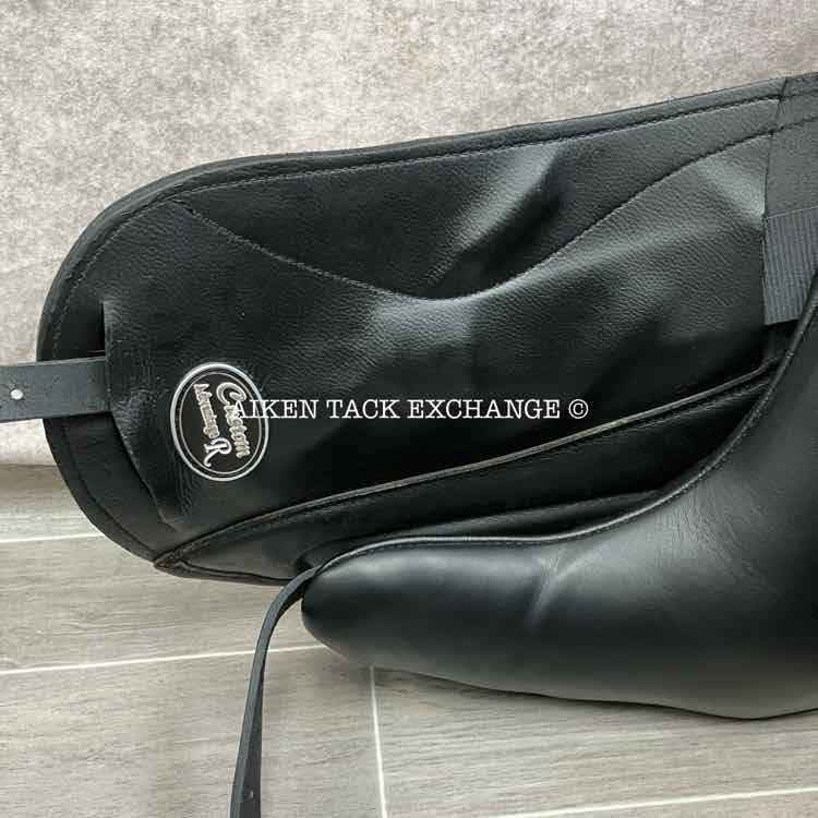 **SOLD** 2017 Custom Saddlery Advantage R Monoflap Dressage Saddle, 18" Seat, Short Flap, Adjustable Tree, Wool Flocked Panels