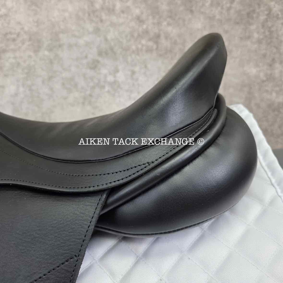 Richard Castelow Dressage Saddle, 17.5" Seat, Short Flap, Medium Wide Tree, Wool Flocked Panels