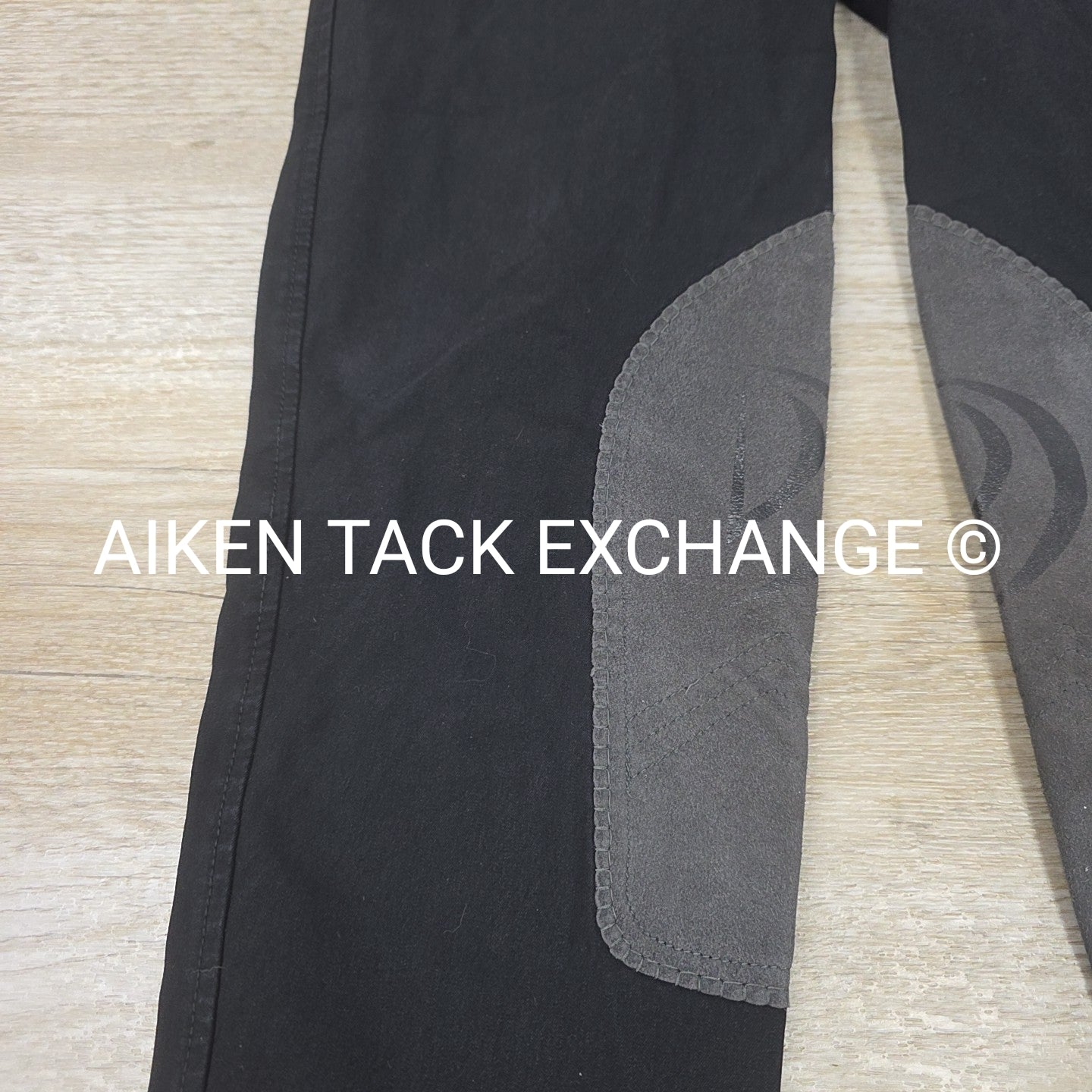 Devon-Aire Knee Patch Breeches, Size 30