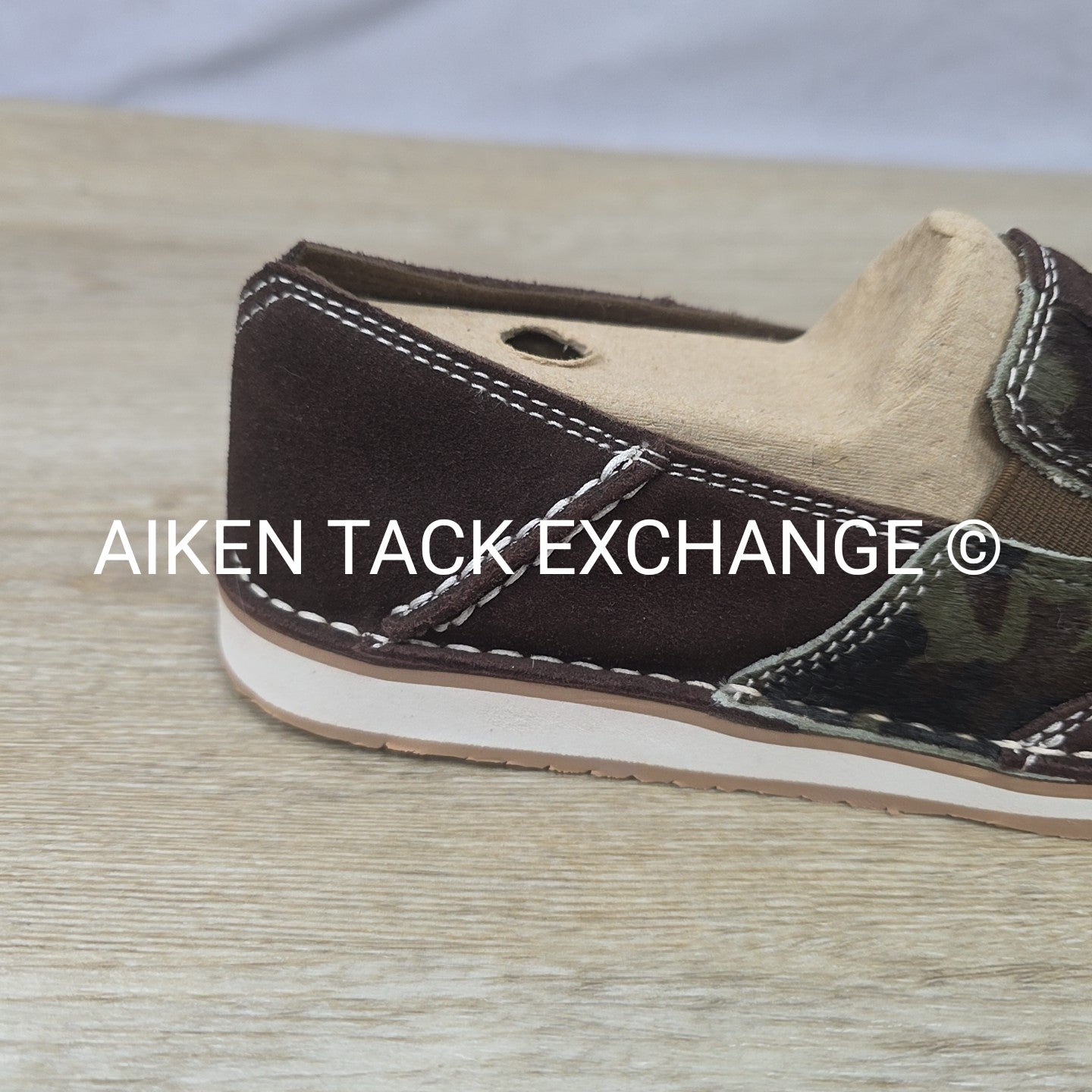 Ariat Chocolate Chip Suede No Se'um Cruisers, Brand New, Size 6.5