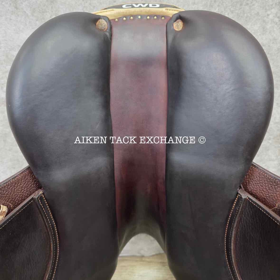 2016 CWD SE32 2GS Mademoiselle Close Contact Jump Saddle, 17.5" Seat - S2, 3L Flap, Dynamick Flex Tree - MW, Full Buffalo Leather