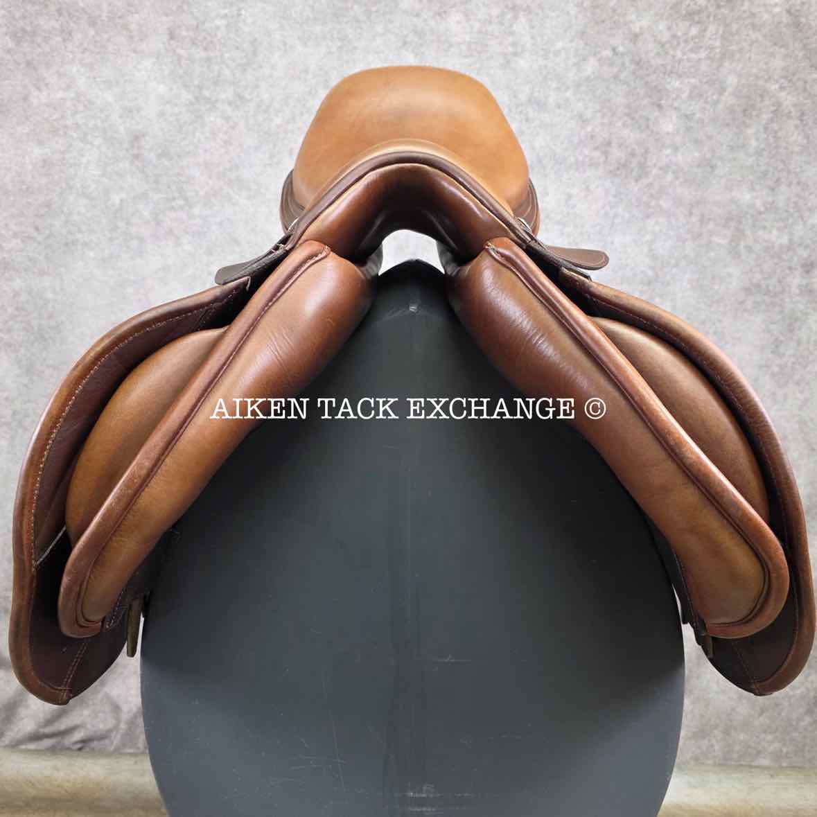 2013 Pessoa A/O AMS Close Contact Jump Saddle, 16" Seat, Adjustable Tree - XCH Changeable Gullet, Wool Flocked Panels