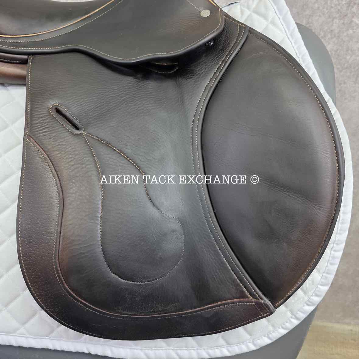 2013 Herve Godignon Jump'In Close Contact Jump Saddle, 17.5" Seat, 3CL Flap, Medium Tree, Foam Panels